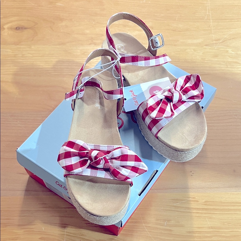 Daphne Sandals